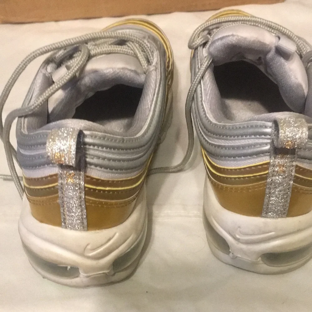 Nike Women's Silver and Gold Air Max 97 Sneakers - Picture 10 of 14
